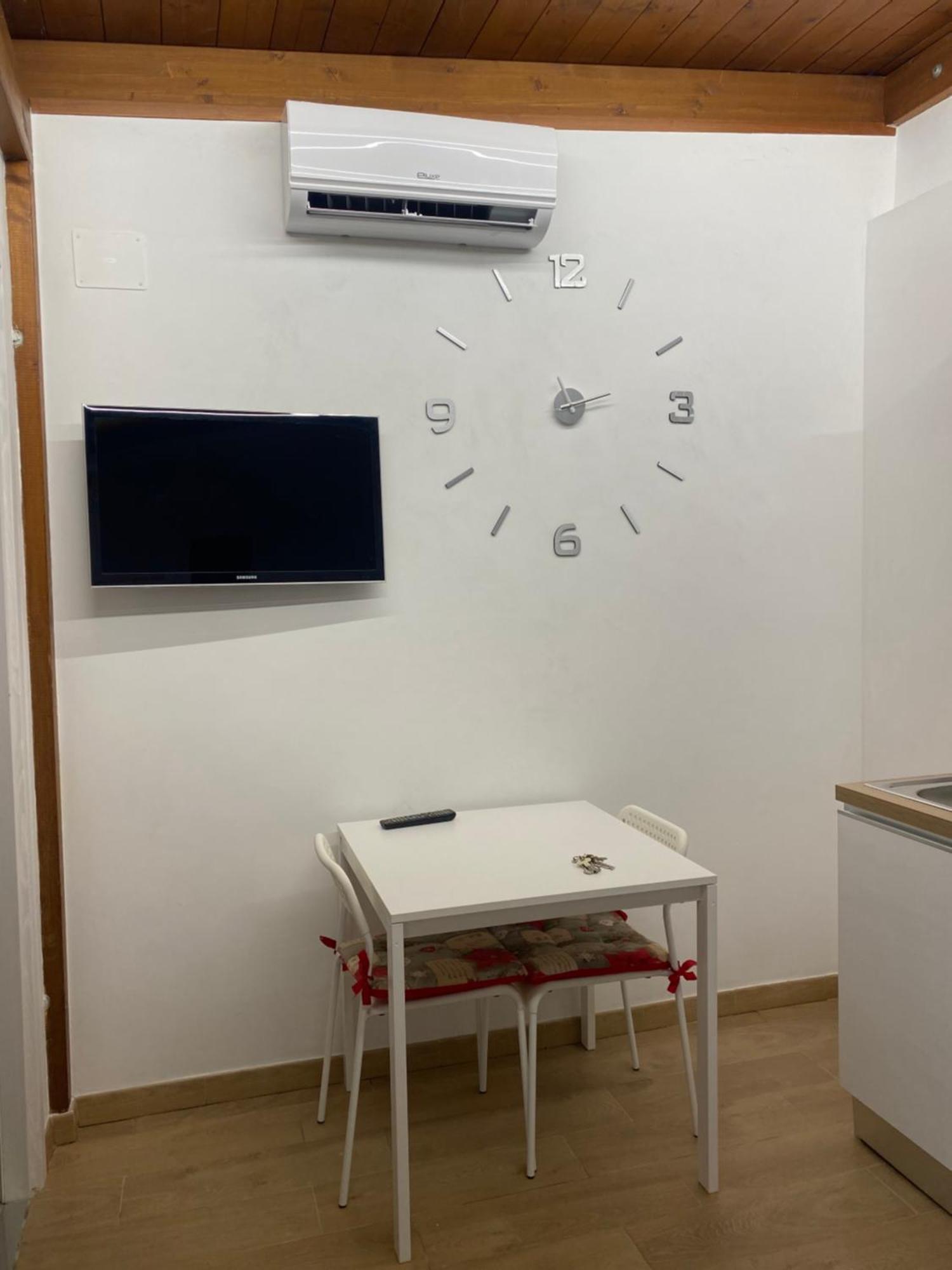 Il Giardino Di Max Apartment Bari Ngoại thất bức ảnh